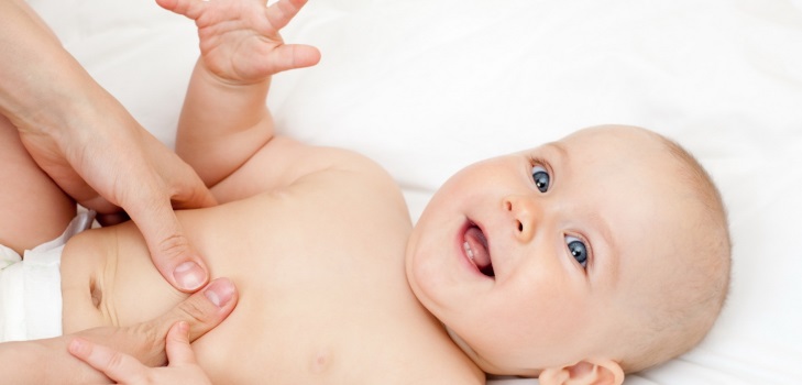 Como massagear um bebê