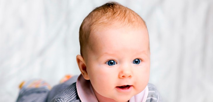 Como nomear uma garota e um menino nascidos em 2017