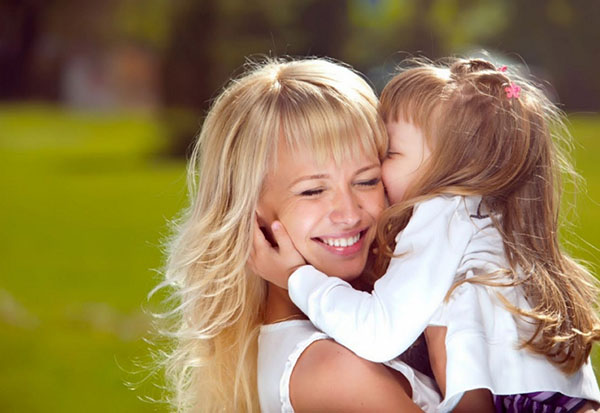 Como criar um filho feliz: três regras para os pais