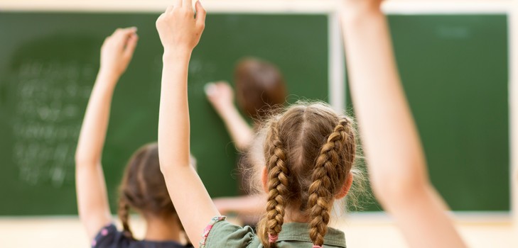 Ótima hora para o 1 de setembro, tema. Cenários para horário de aula em 1º de setembro para os graus 1-11