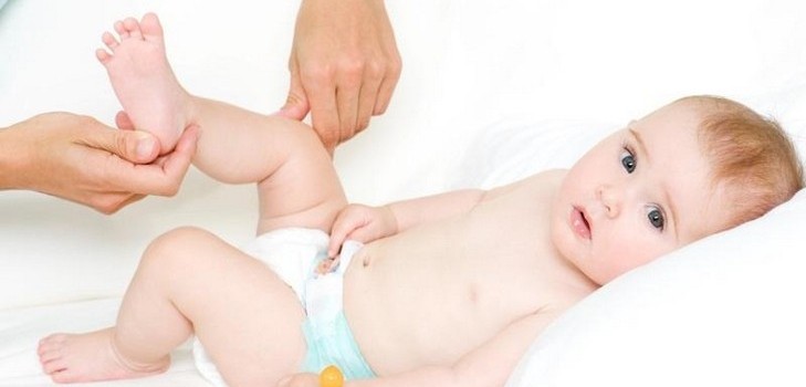 Criança aos 6 meses de idade