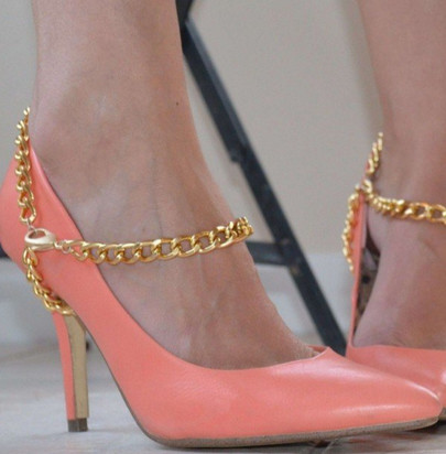  5 maneiras de atualizar sapatos antigos