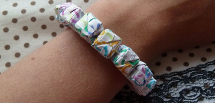 Pulseira Origami de cubos