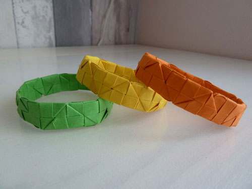 Pulseira Origami a partir de quadrados