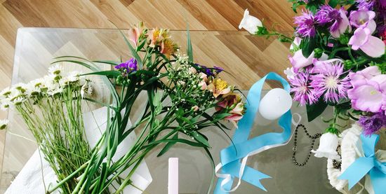 Escolha flores para o buquê