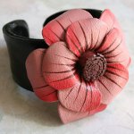 Flor da pele com suas próprias mãos Flor da pele com suas próprias mãos