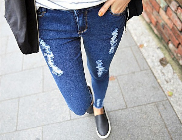 Como fazer jeans com scuffs ou jeans rasgado você mesmo Como fazer jeans com scuffs ou jeans rasgado você mesmo