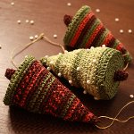 Brinquedos de árvore de natal com as próprias mãos