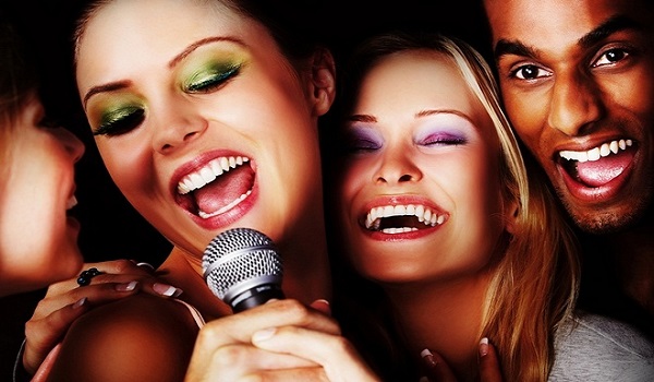 Como aprender a cantar sozinho?