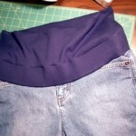 Como costurar corretamente jeans com suas próprias mãos - video Como costurar corretamente jeans com suas próprias mãos - video
