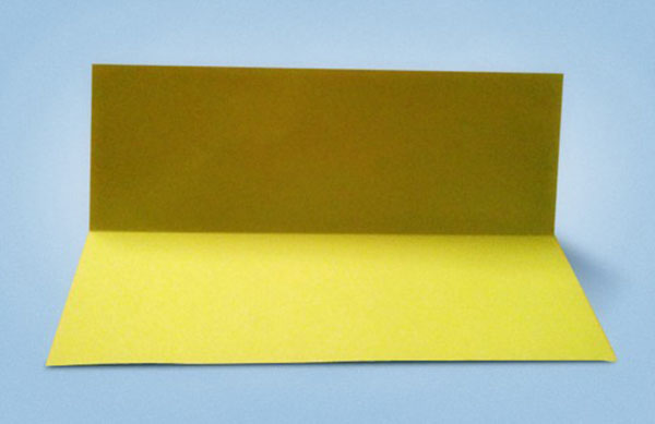 Auto-válvula de papel