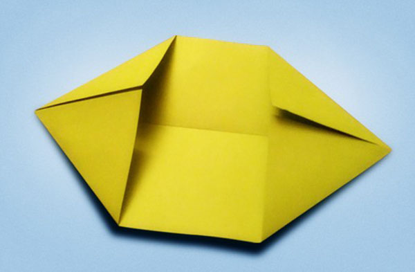 Auto-válvula de papel