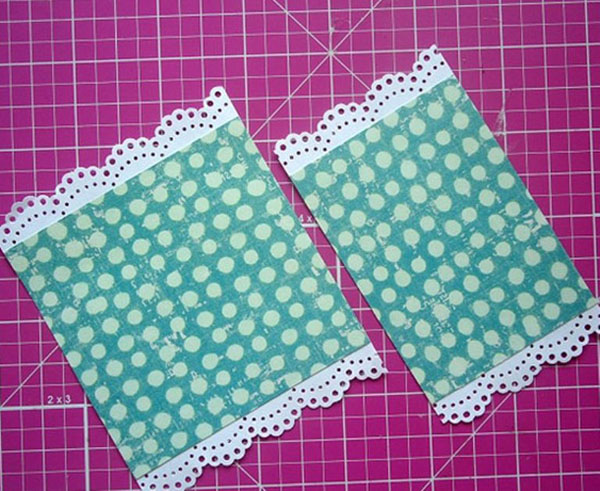 Envelope de papel A4 com suas próprias mãos
