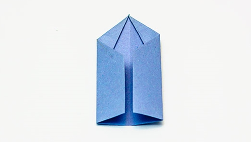 Como fazer uma flor de origami com suas próprias mãos