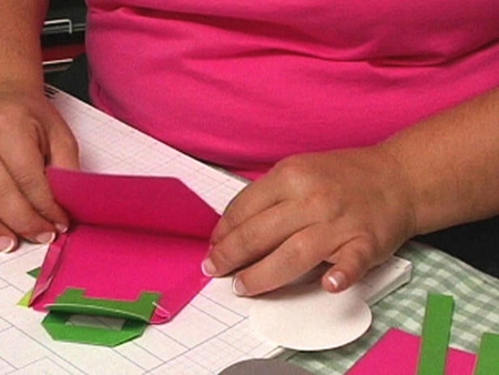 Como fazer um cartão postal para um amigo com suas próprias mãos