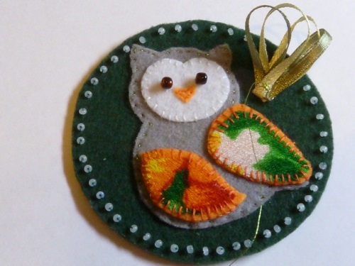 Brooch coruja de feltro