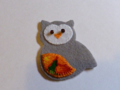 Brooch coruja de feltro