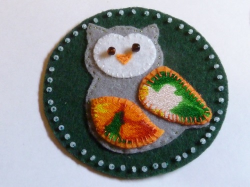 Brooch coruja de feltro