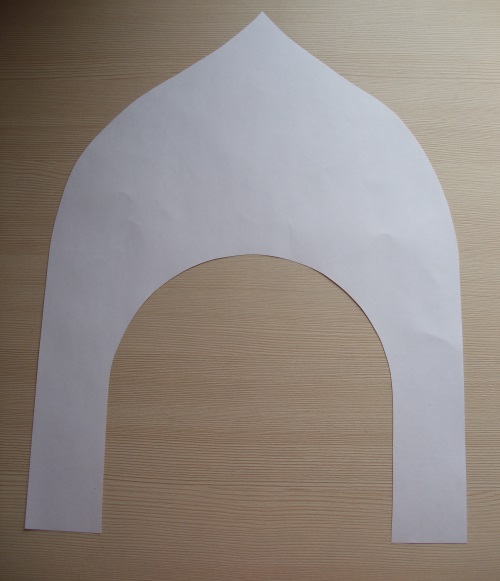 Kokoshnik russo de papelão