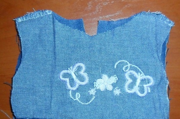 Como costurar roupas de boneca com suas próprias mãos