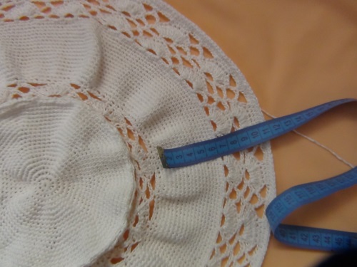 Crochet feminino de chapéu de verão