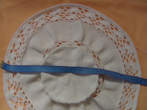 Crochet feminino de chapéu de verão