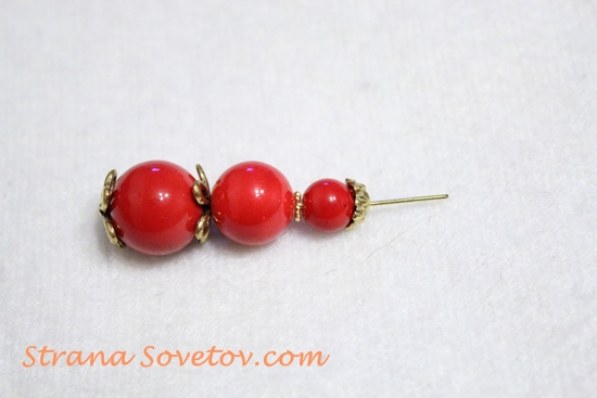 Master Class: Um conjunto de pulseira e brincos de coral