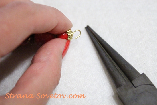 Master Class: Um conjunto de pulseira e brincos de coral