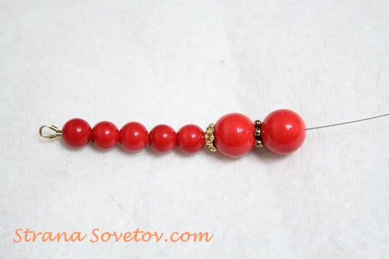 Master Class: Um conjunto de pulseira e brincos de coral