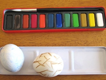 Classe de mestre: pintura de ovos de Páscoa