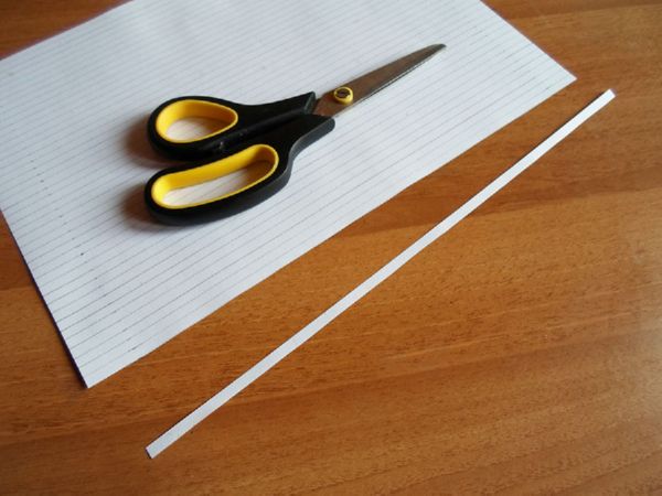 Lindos flocos de neve para o Ano Novo de 2017 com suas próprias mãos de papel - diagramas e fotos em etapas. Aulas de mestrado para crianças em grandes flocos de neve na técnica de origami