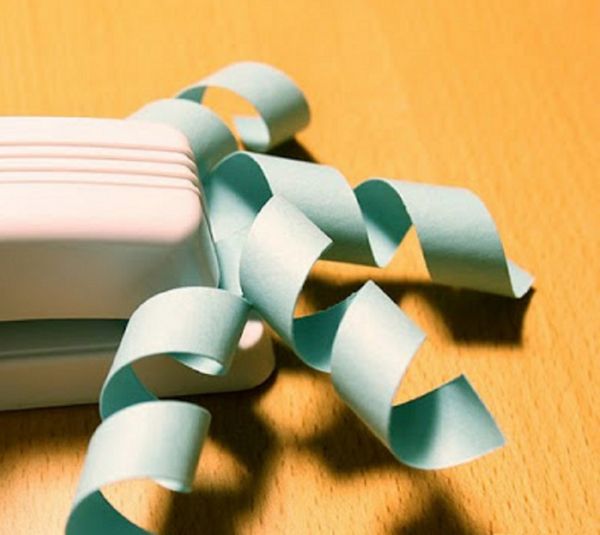 Lindos flocos de neve para o Ano Novo de 2017 com suas próprias mãos de papel - diagramas e fotos em etapas. Aulas de mestrado para crianças em grandes flocos de neve na técnica de origami