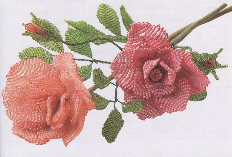 Tecido de rosas de grânulos