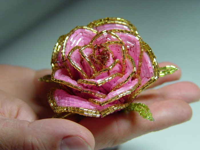 Tecido de rosas de grânulos