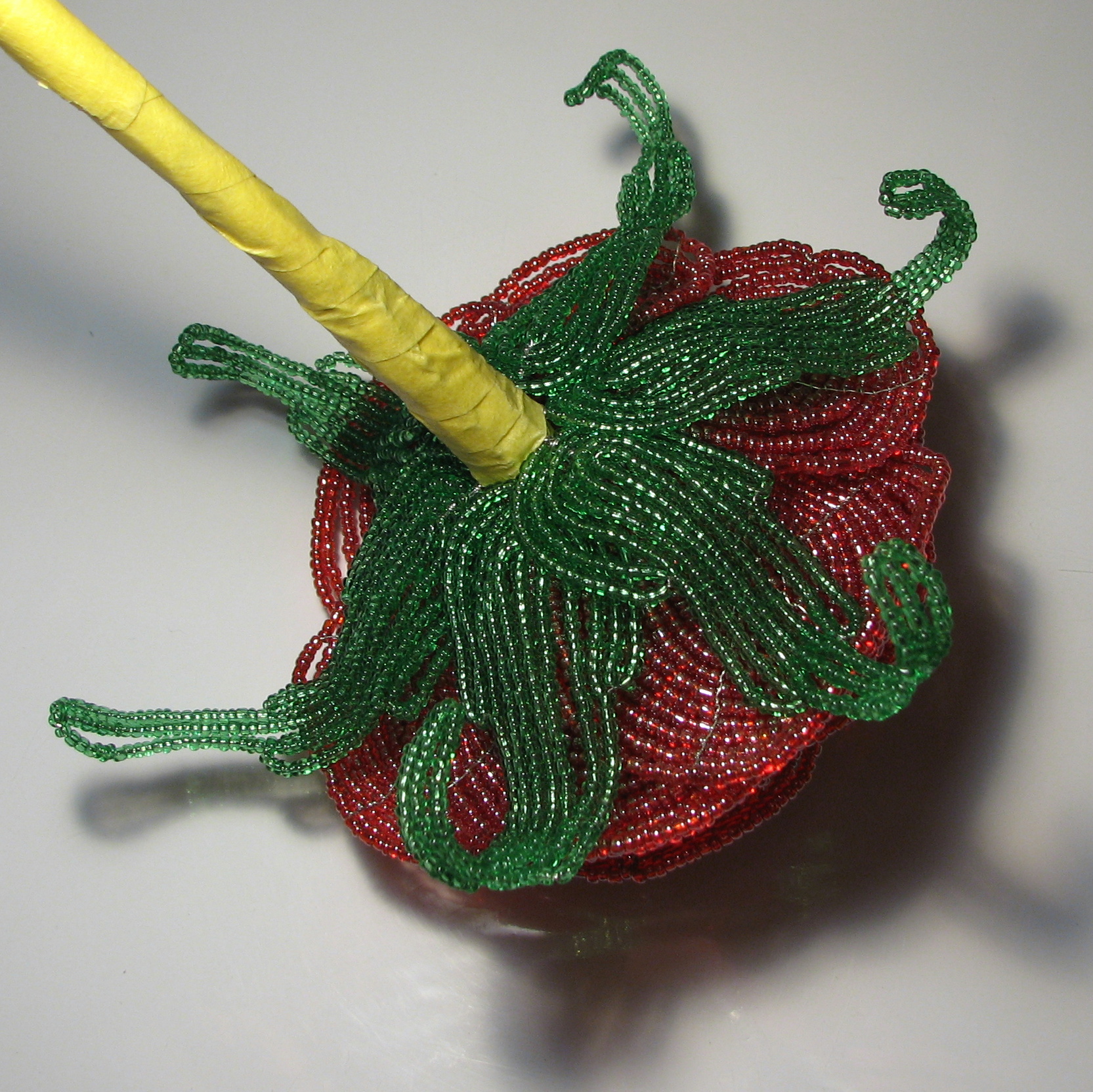 Tecido de rosas de grânulos