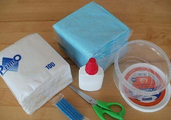 Presente para o Dia das Mães com as próprias mãos - aulas magistrais para o jardim de infância e escola primária