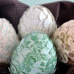 Artesanato da Páscoa: decorado com ovo de papel