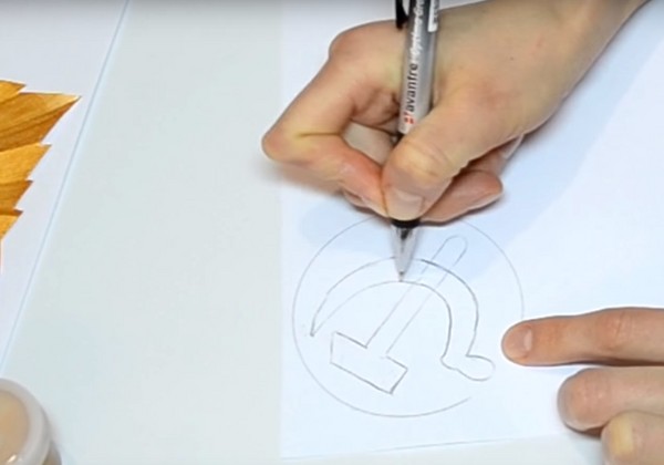Do coração: os melhores ofícios para 9 de maio para o concurso e exposição