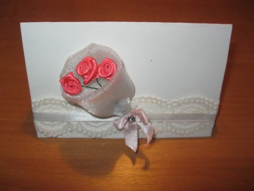 Convites originais para o casamento com suas próprias mãos