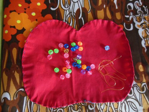 Brinquedos fofos com suas próprias mãos