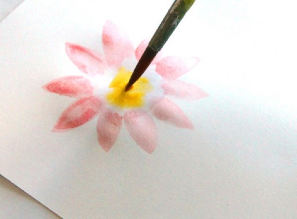 Aproveitando o Dia das Mães com suas próprias mãos: lápis, tintas, jardim de infância, escola