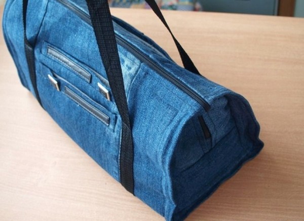Nós costuramos uma mochila de jeans com nossas próprias mãos - fotos e padrões Nós costuramos uma mochila de jeans com nossas próprias mãos - fotos e padrões