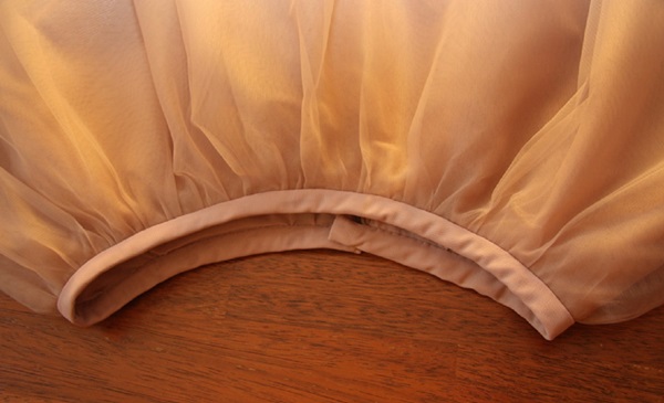Como fazer uma saia de tule com suas próprias mãos