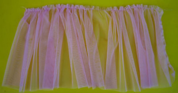 Como fazer uma saia de tule com suas próprias mãos