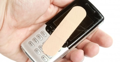 Como remover arranhões do seu telefone