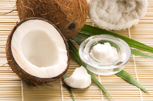 Óleos essenciais para a pele do rosto - cuidados gentis com a ajuda de ingredientes naturais