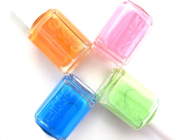 Motivos indianos na coleção de pregos Essie Resort 2016