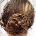 Como fazer um penteado noturno com tranças
