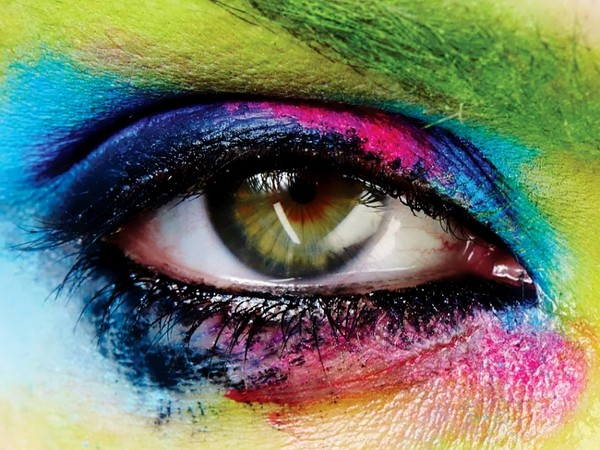 Carnaval de Verão: coleção decorativa MAC Bangin 'Brilliant