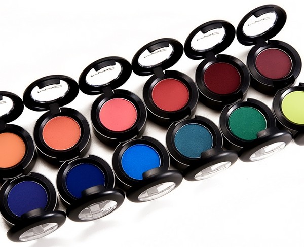 Carnaval de Verão: coleção decorativa MAC Bangin 'Brilliant